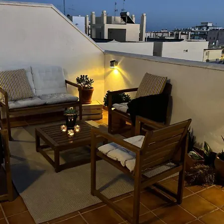 Apartamento Torrecilla Penthouse With Private Roof Terrace In Close To The Sea