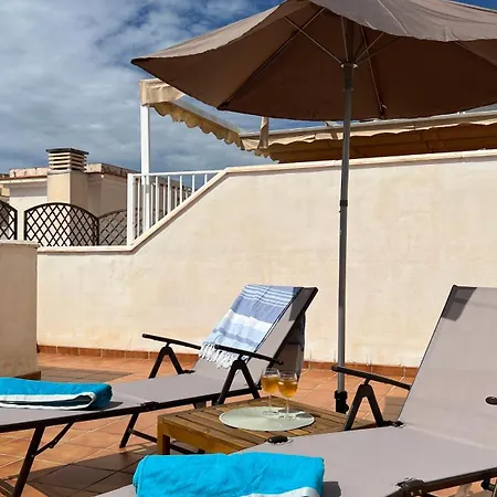 Torrecilla Penthouse With Private Roof Terrace In Close To The Sea Appartamento Nerja